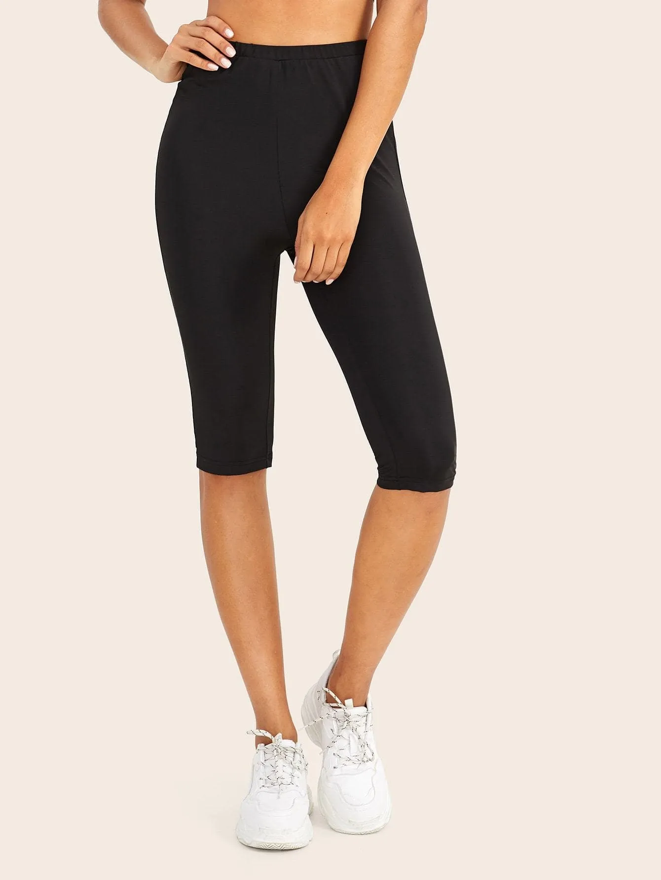 Black Elastic Waist Skinny Solid Leggings Shorts