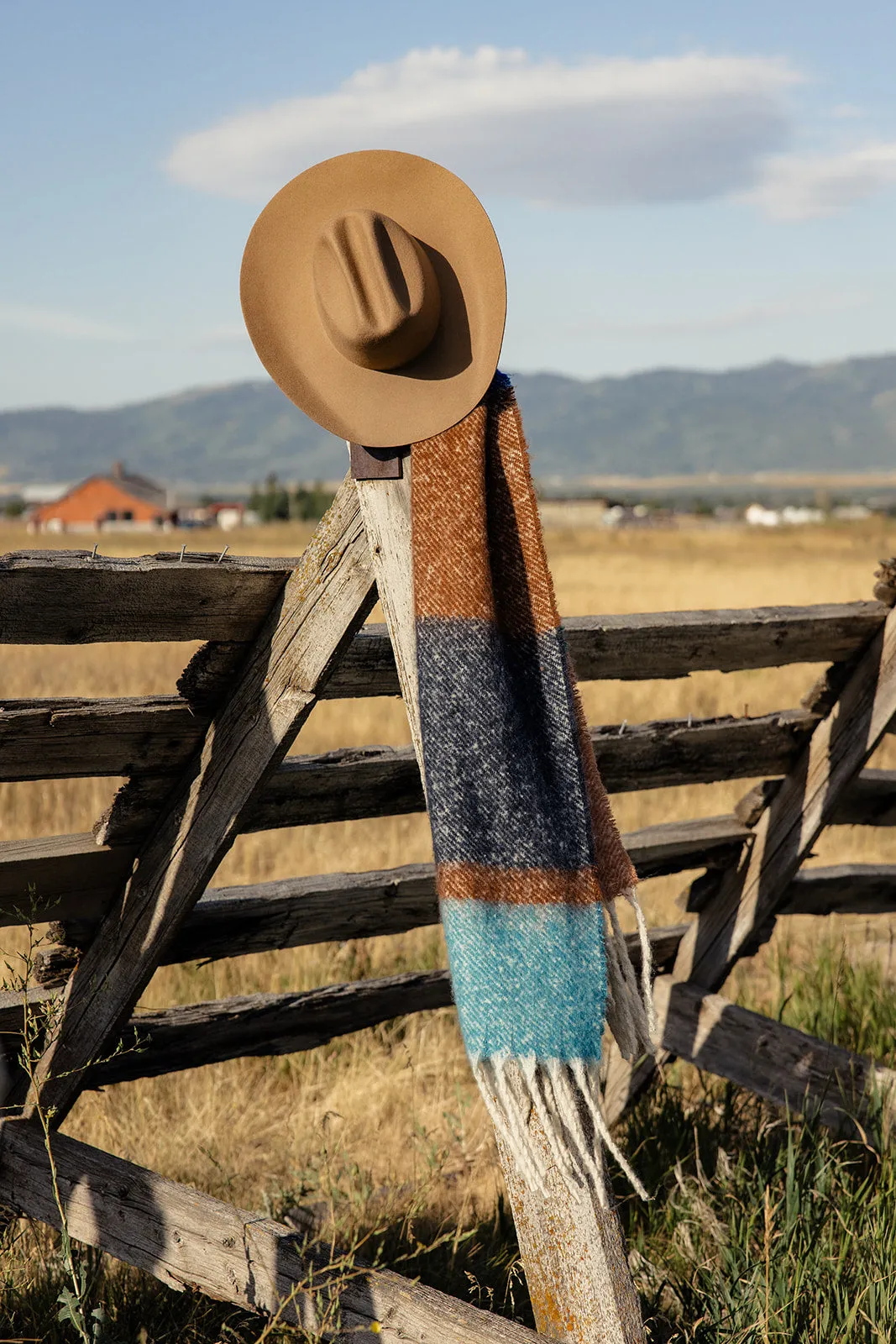 Cold Wind Colorblock Scarf