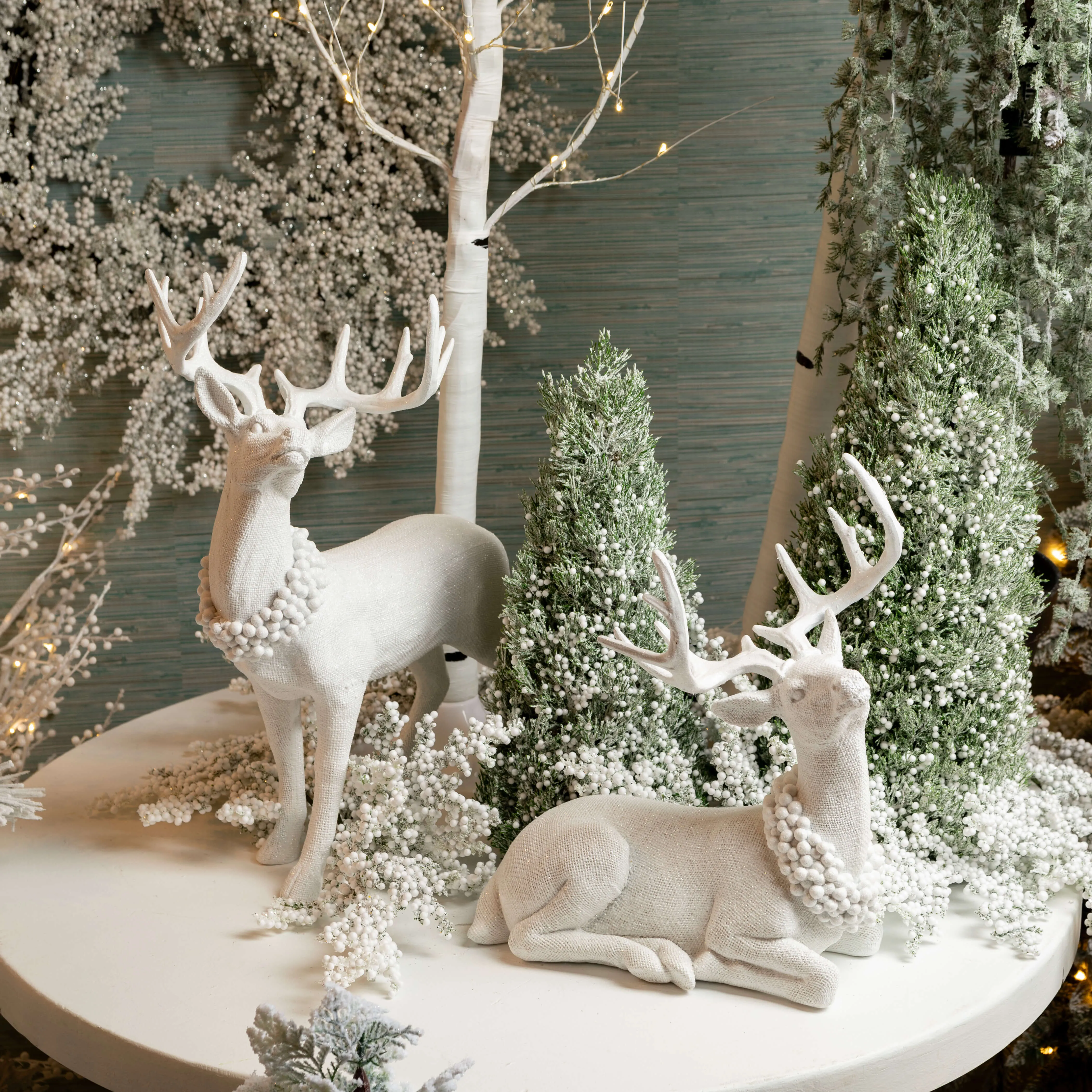 Frosted Deer Figurine Set