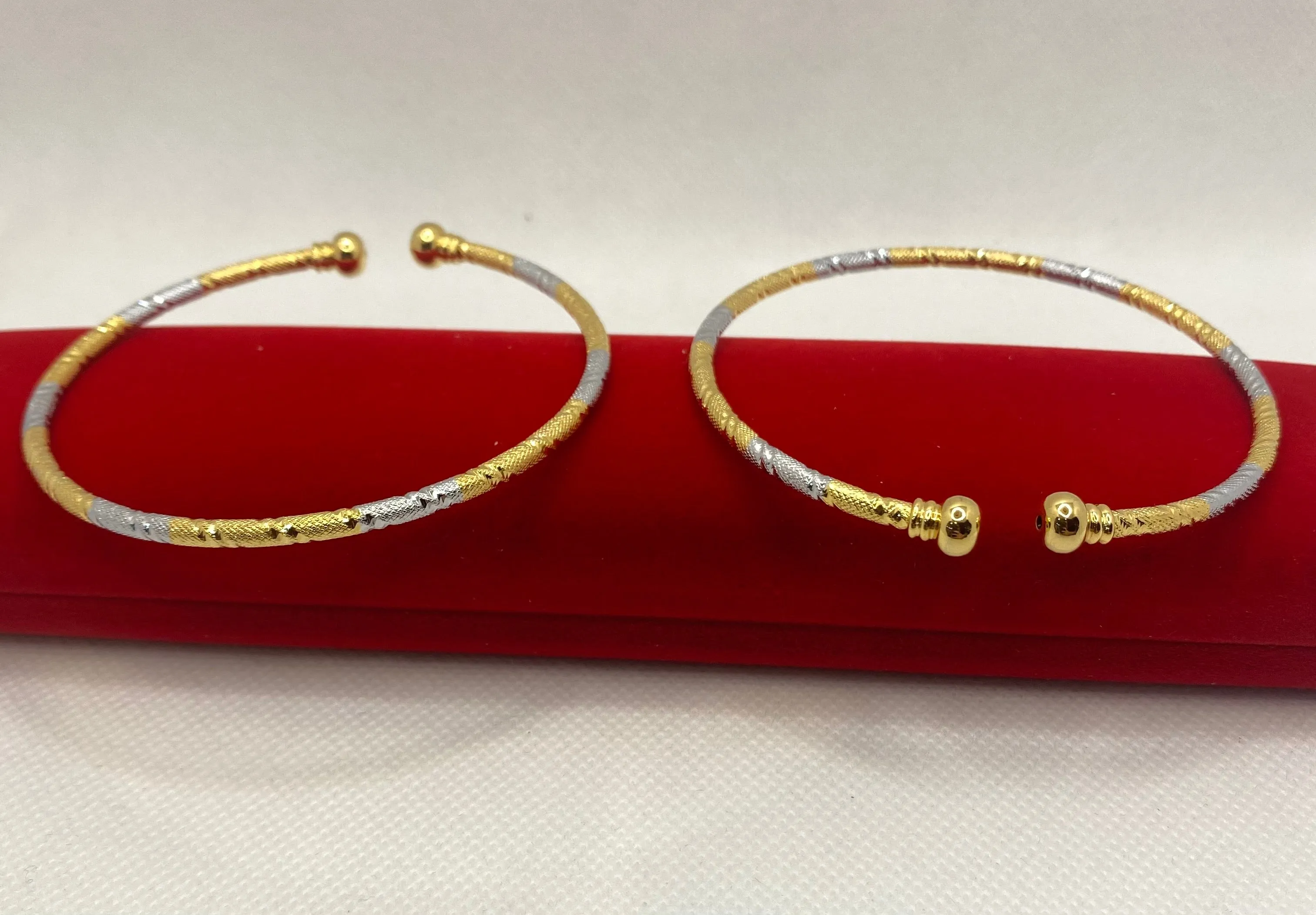 Gold plated free size bangles