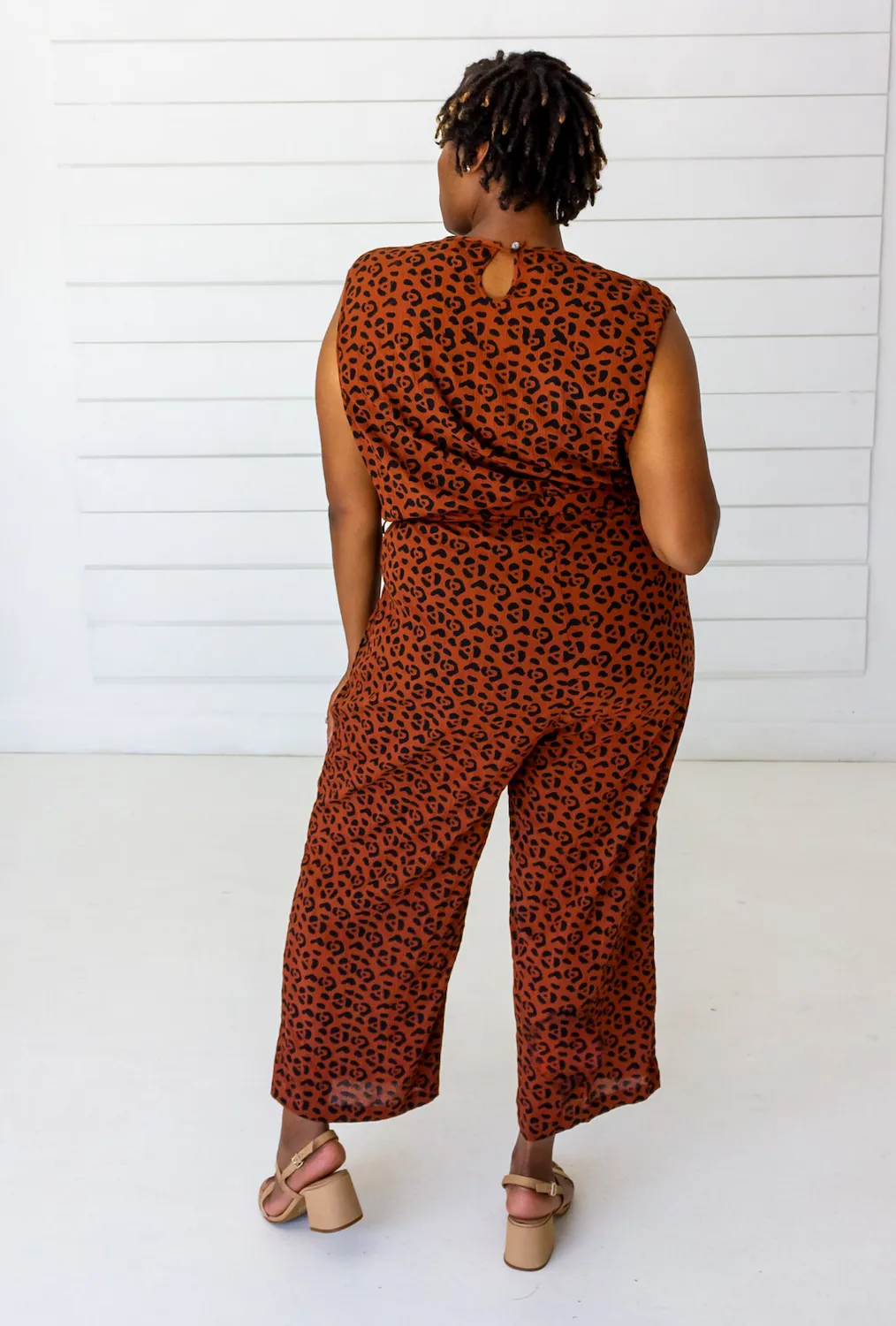 Leopard Sleeveless Jumpsuit in Sienna   Black