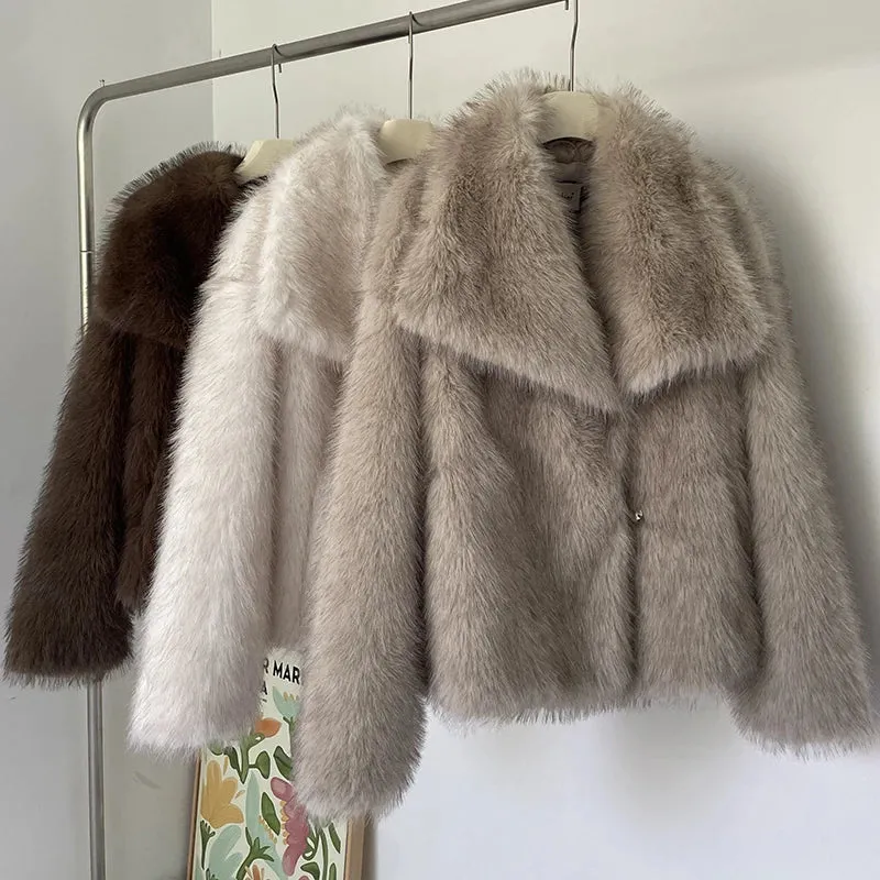 Luxury Gradient Faux Fur Overcoat with Big Fur Collar Fluffy Jacket