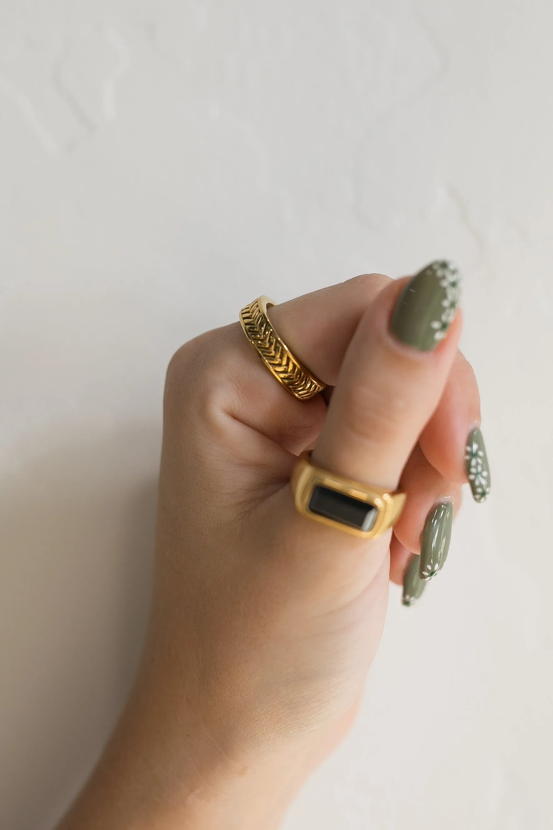 Pantheon Fashion Ring