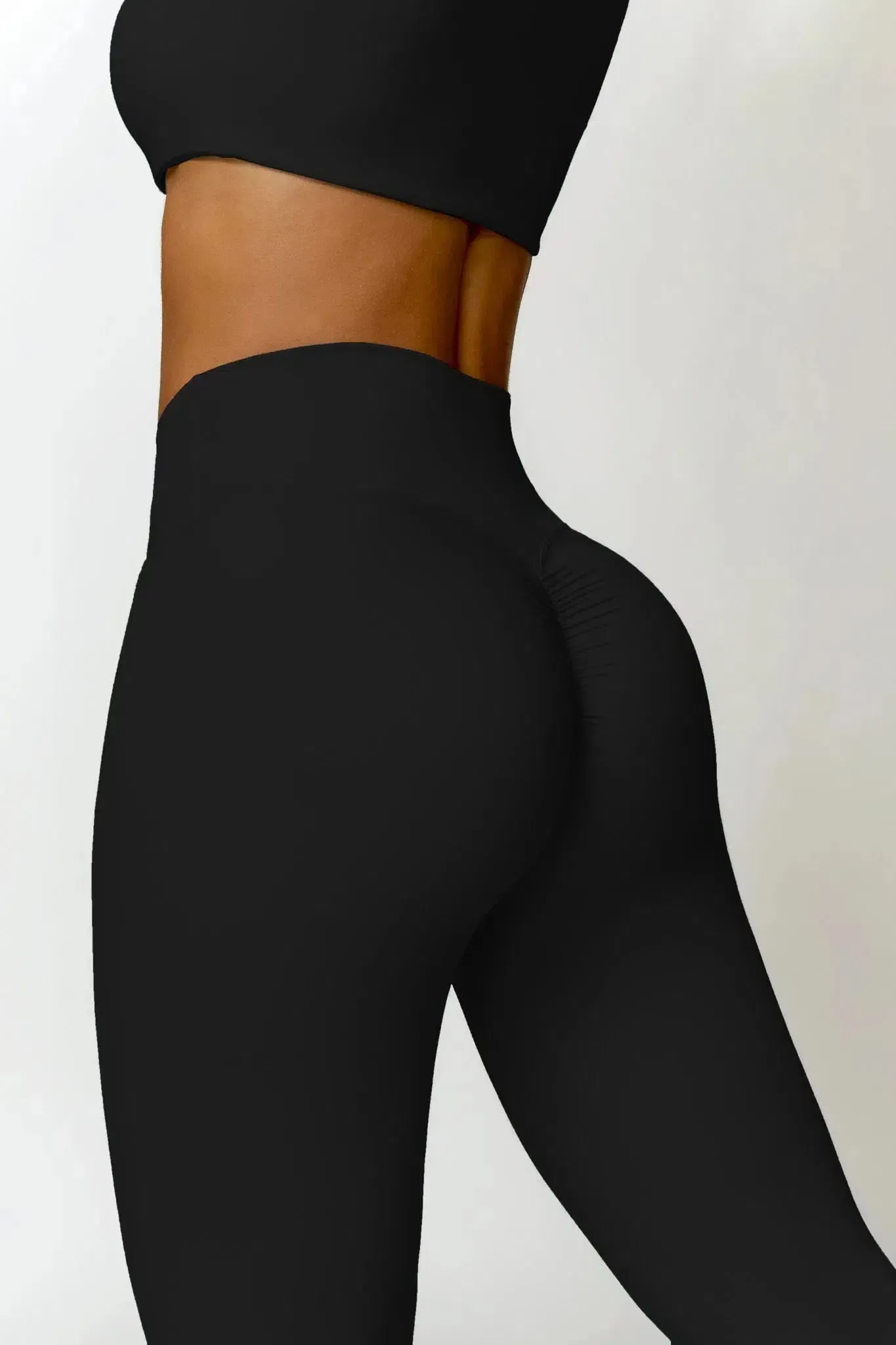 Prisca – Four-way stretch – Sculpting gym leggings