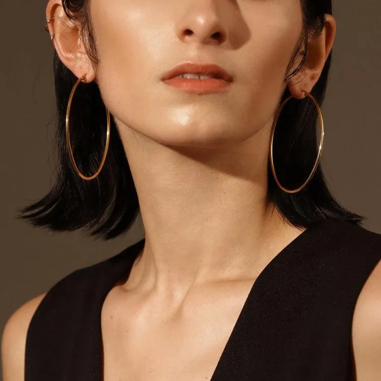 Sarah Oval Hoops