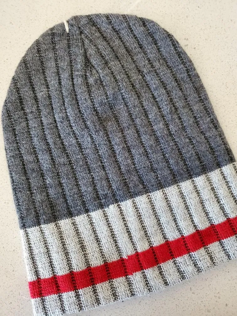 T21 Alpaca Toque Traditional Light