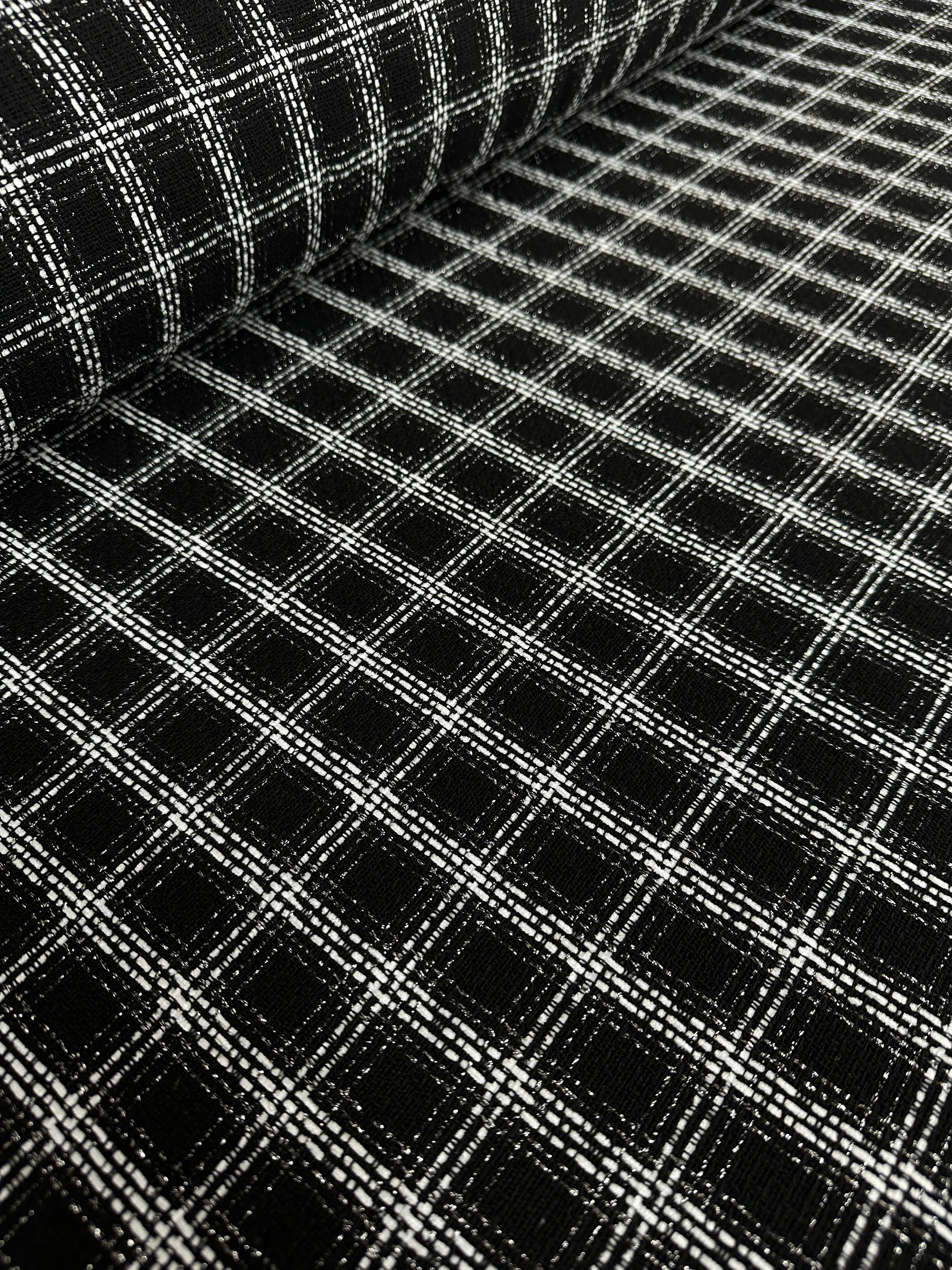 Tweed Special - Metallic lines Black