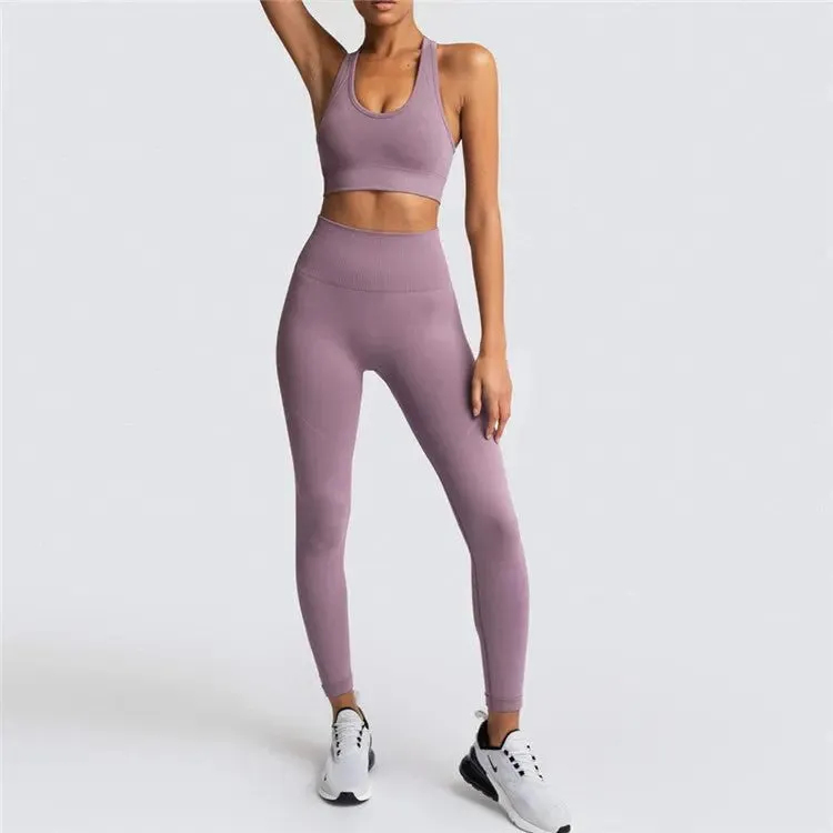 Womens Gym Clothing Set - Crop Top & Leggings Workout Apparel